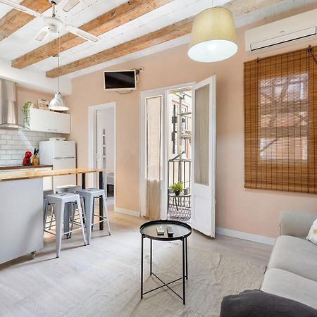 Fridays Flats Retro Chic In Poble Sec Apartment Barcelona Exterior foto