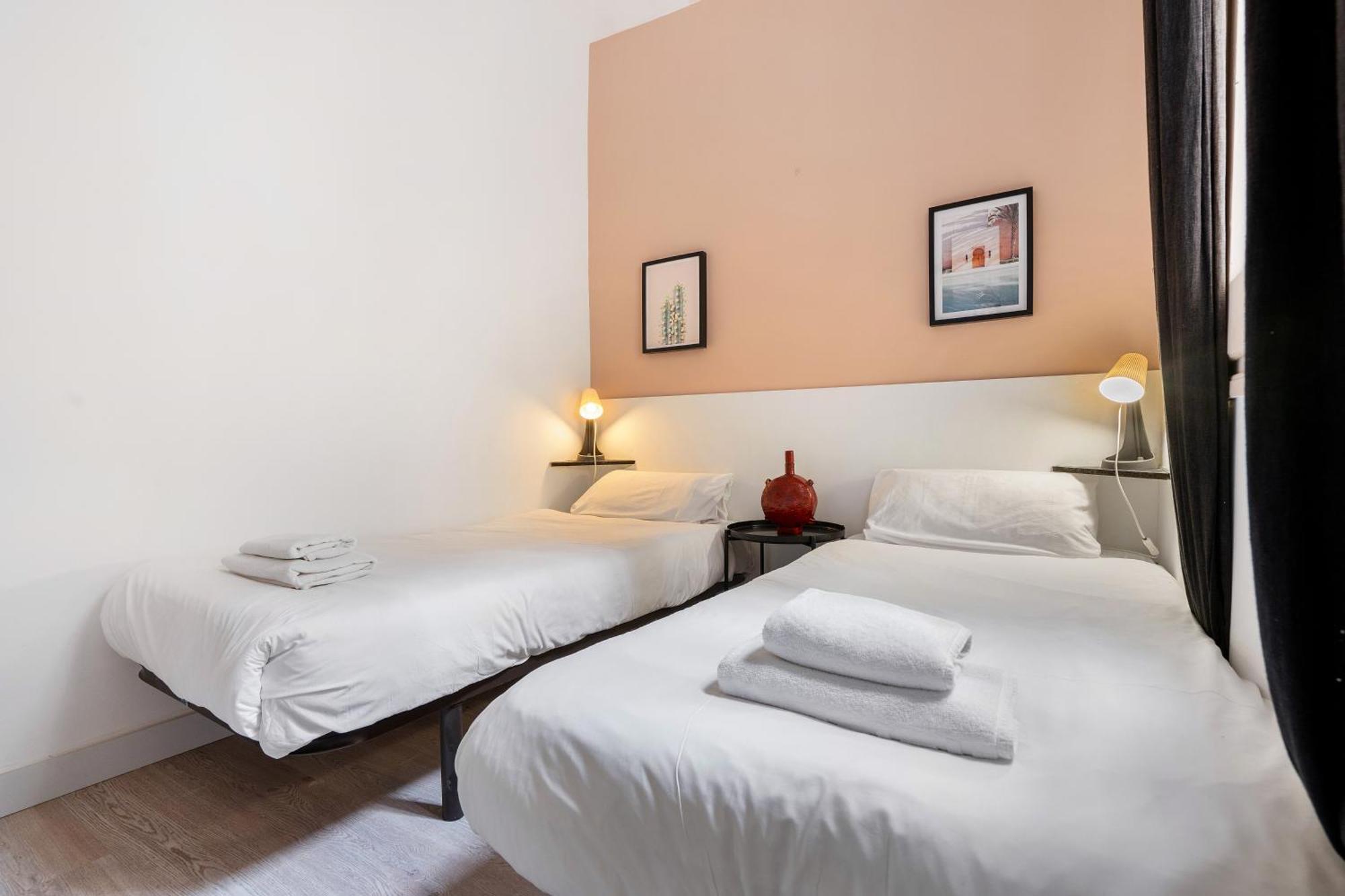 Fridays Flats Retro Chic In Poble Sec Apartment Barcelona Exterior foto