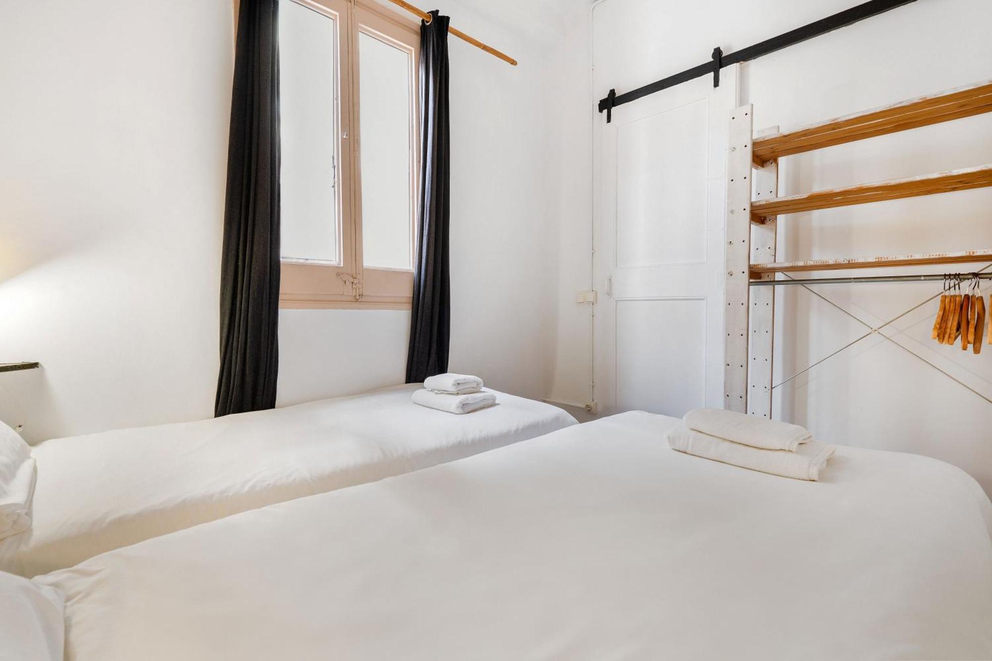 Fridays Flats Retro Chic In Poble Sec Apartment Barcelona Exterior foto