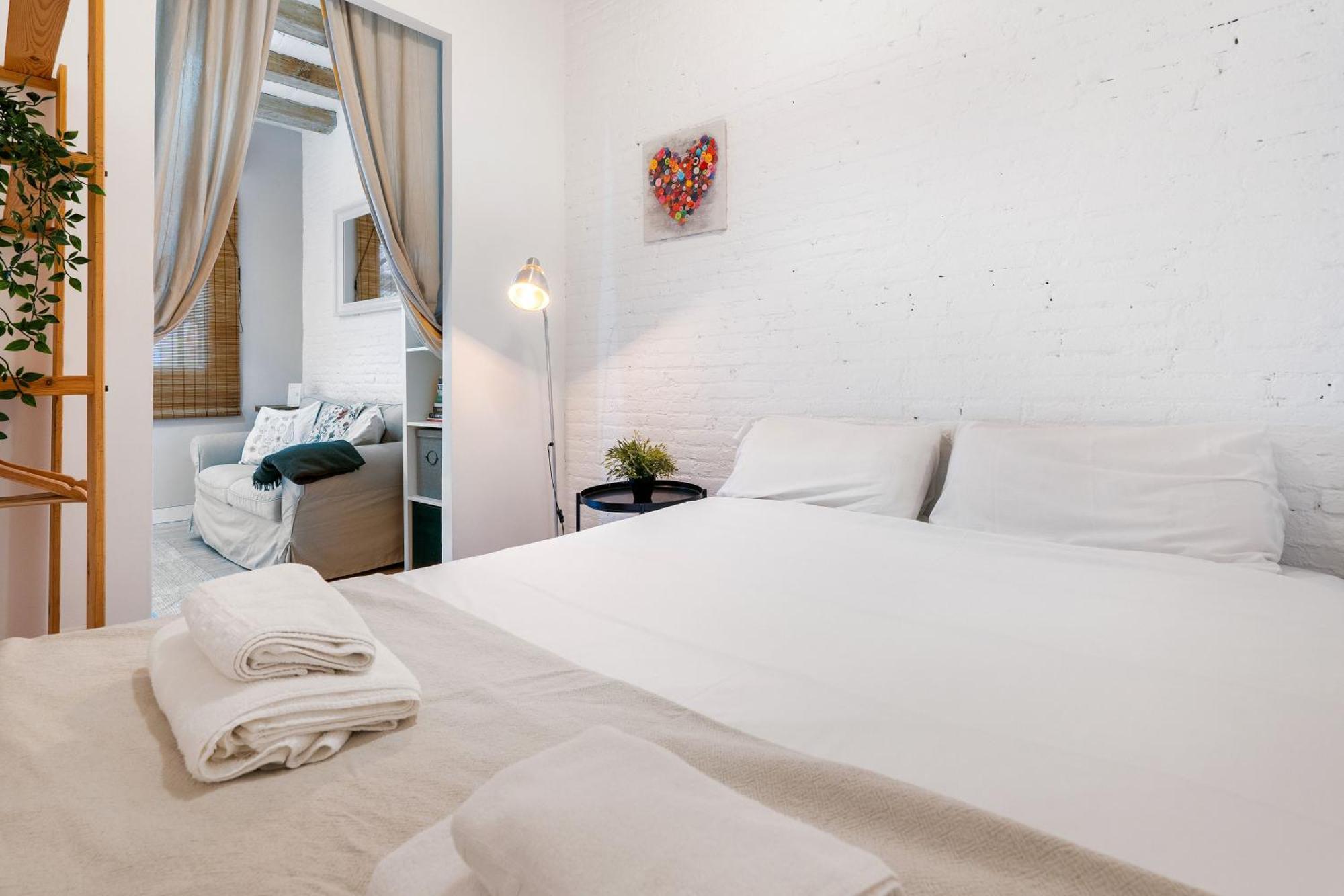Fridays Flats Retro Chic In Poble Sec Apartment Barcelona Exterior foto